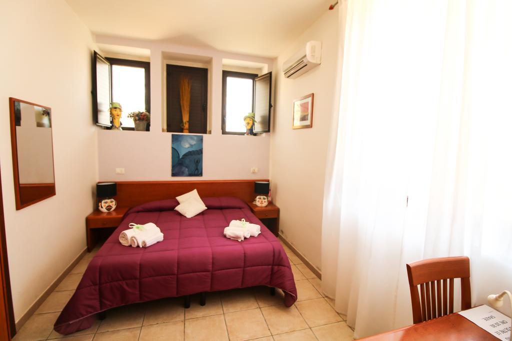 Agriturist Soleluna Caltagirone Bagian luar foto