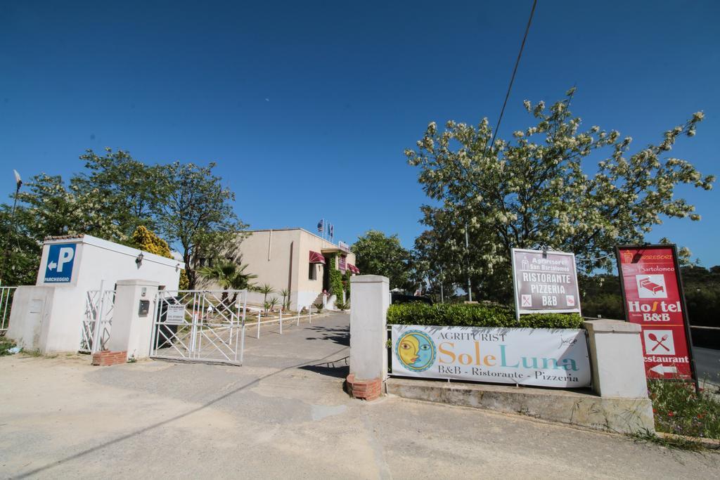 Agriturist Soleluna Caltagirone Bagian luar foto